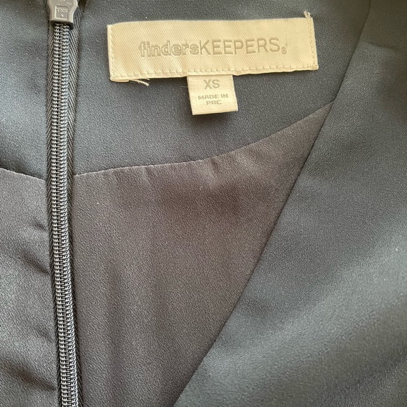 Finders Keepers Romper - Picture 5 of 5